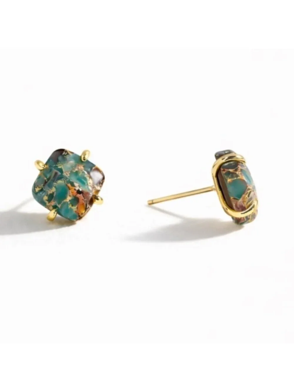 New! Blue Turquoise Gold Prong Post Earrings NWOT  (1024)